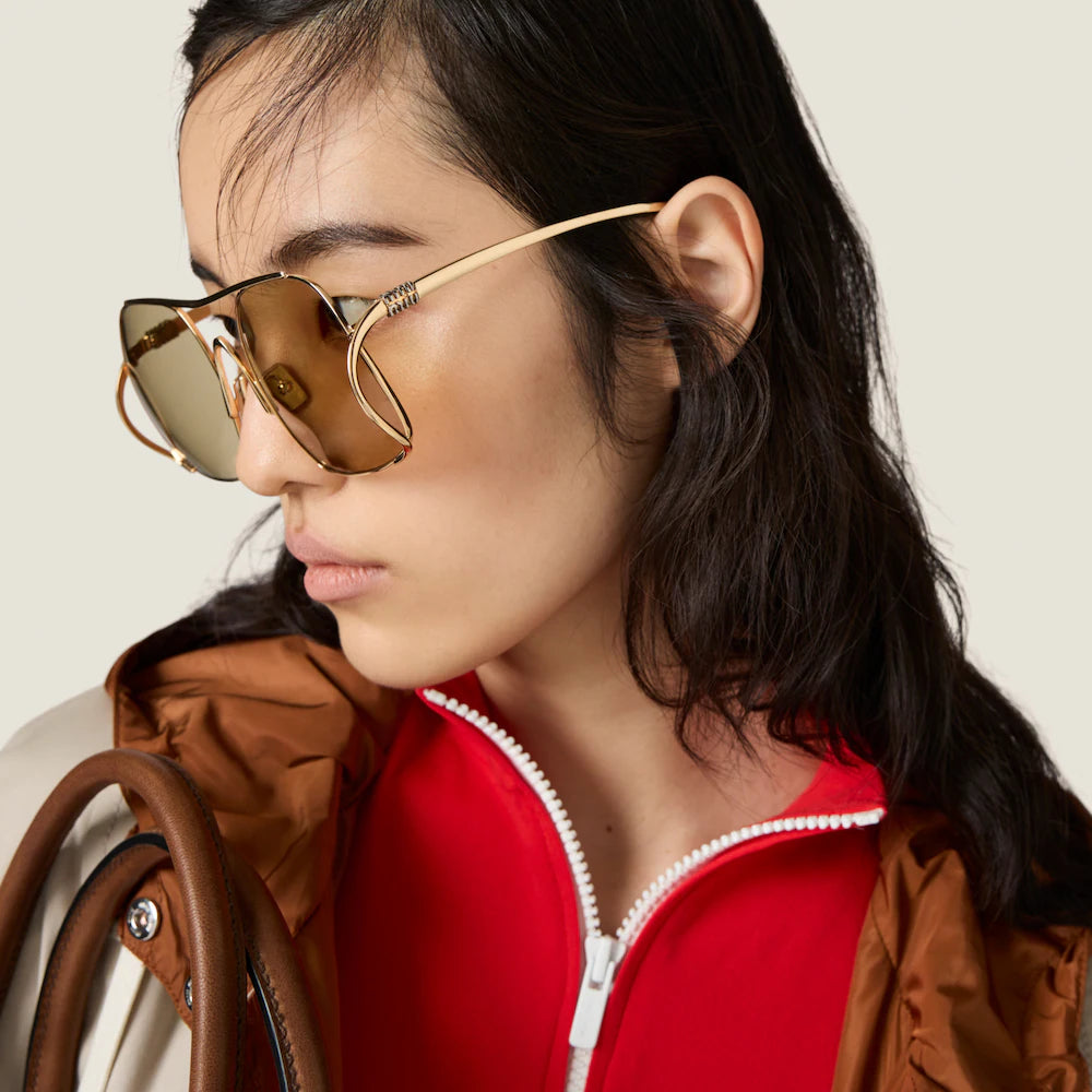 Technical Yarn Sweater